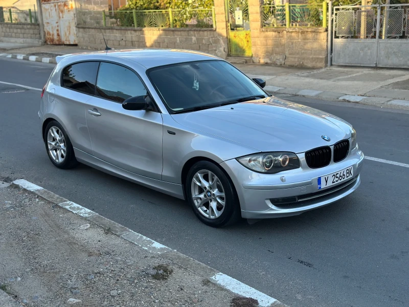 BMW 118 Facelift , снимка 6 - Автомобили и джипове - 47553063