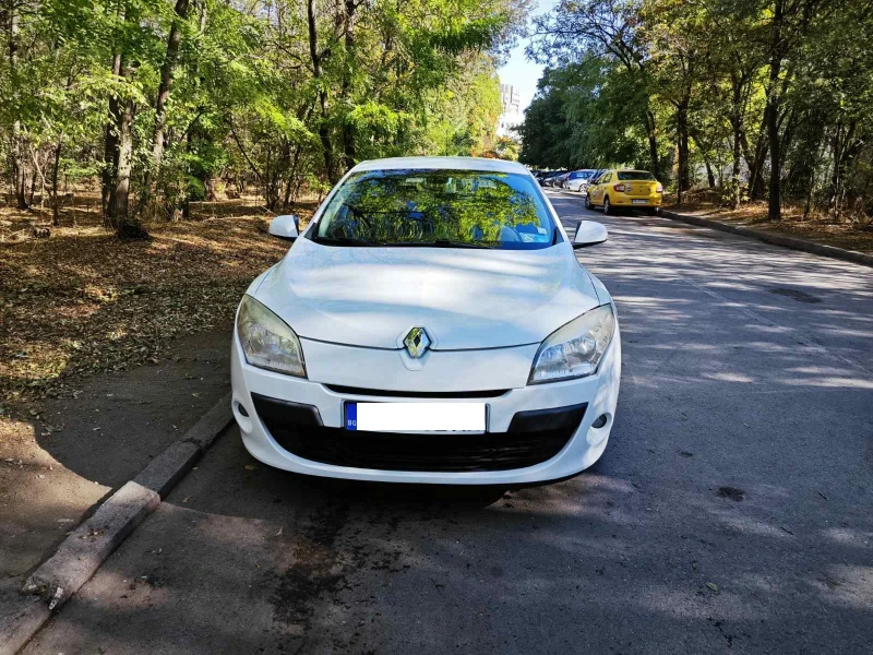 Renault Megane Renault Megane III 1.6 16V (100 кс), снимка 1 - Автомобили и джипове - 47491297