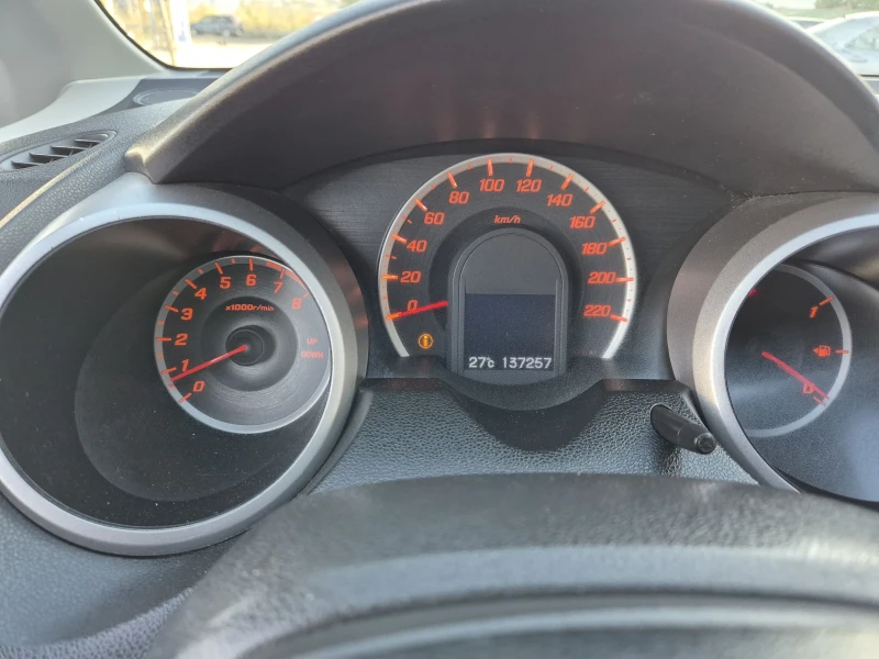 Honda Jazz 1.2 , снимка 12 - Автомобили и джипове - 47511785