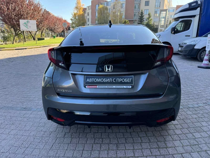 Honda Civic 1.8 i-VTEC Elegance, снимка 6 - Автомобили и джипове - 47969181