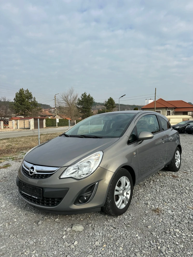 Opel Corsa 1.4i Facelift EURO5, снимка 2 - Автомобили и джипове - 48586287