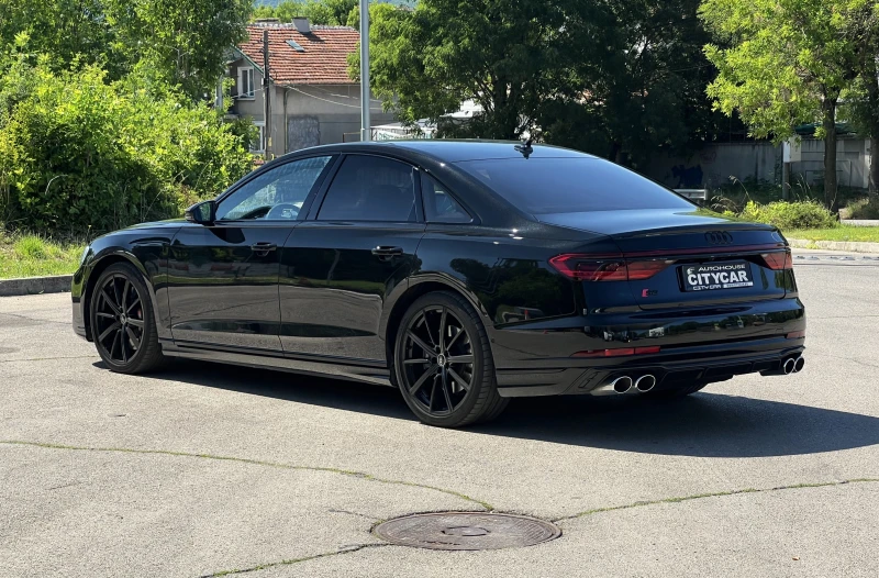 Audi S8 4.0 TFSI/CARBON/B&O/MATRIX/360/HEAD UP/BLACK OPTIC, снимка 4 - Автомобили и джипове - 51062348
