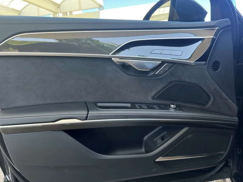 Audi S8 4.0 TFSI/CARBON/B&O/MATRIX/360/HEAD UP/BLACK OPTIC, снимка 8 - Автомобили и джипове - 51062348