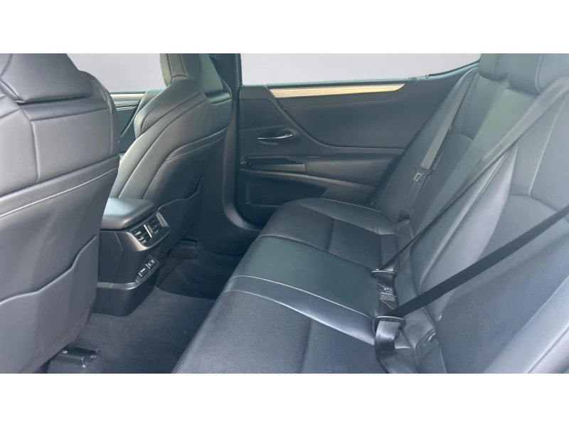 Lexus ES 300 Месечна вноска от 839 лв., снимка 11 - Автомобили и джипове - 51923407