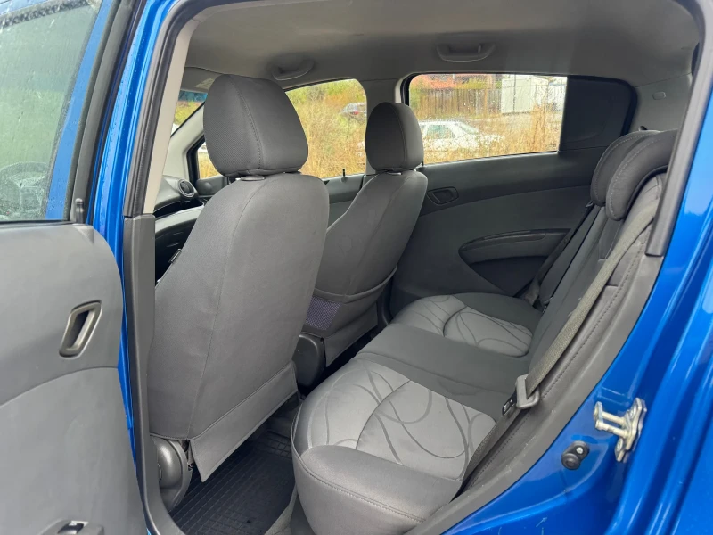 Chevrolet Spark 1.2I* ОТЛИЧНО СЪСТОЯНИЕ* РЕГИСТРИРАНА* , снимка 12 - Автомобили и джипове - 51990207