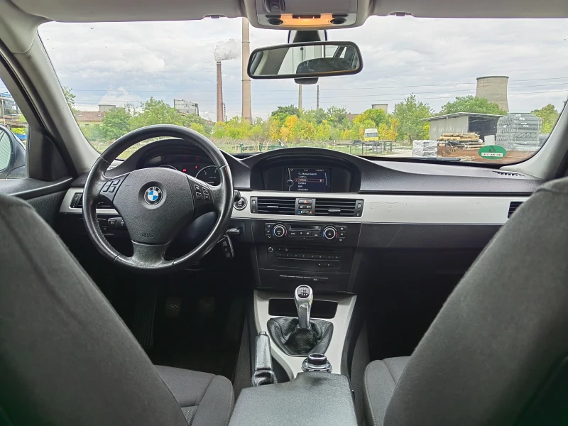 BMW 318 Фейс/навигация , снимка 14 - Автомобили и джипове - 52486596