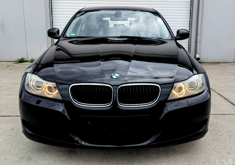 BMW 318 Фейс/навигация , снимка 6 - Автомобили и джипове - 52486596