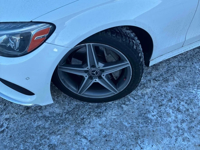 Mercedes-Benz C 300 * CARFAX * БЕЗ ПЪРВОНАЧАЛНА ВНОСКА, снимка 7 - Автомобили и джипове - 52931318