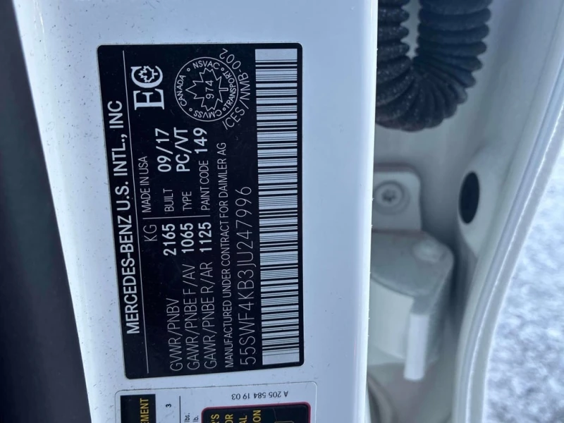 Mercedes-Benz C 300 * CARFAX * БЕЗ ПЪРВОНАЧАЛНА ВНОСКА, снимка 10 - Автомобили и джипове - 52931318