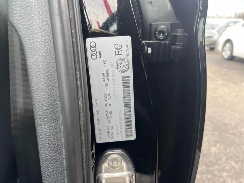 Audi A3 * 1.8T Komfort * CARFAX * ЦЕНА ДО БГ, снимка 10 - Автомобили и джипове - 53179638