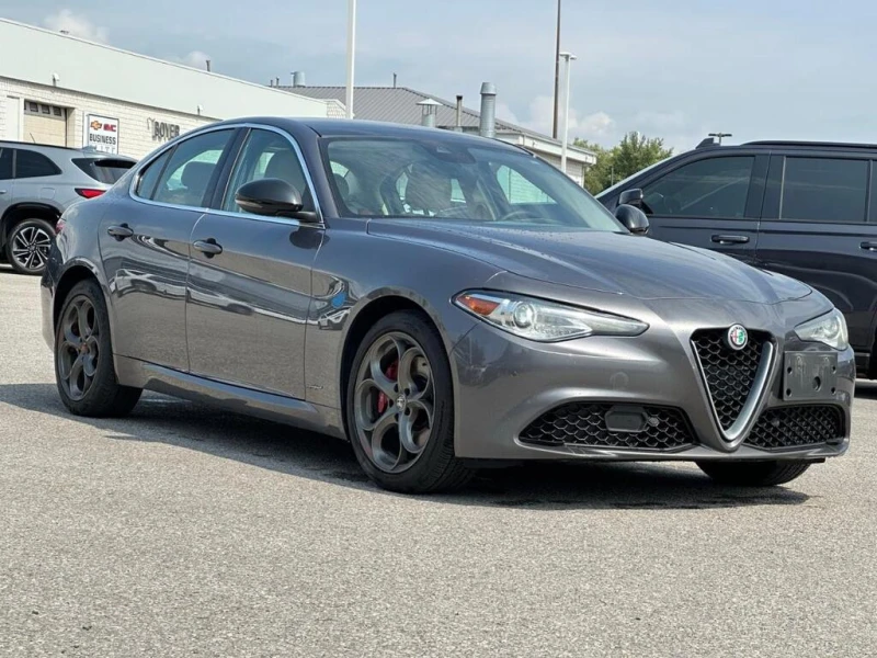 Alfa Romeo Giulia TI - 18900 лв. / 9663.42 € - 25942113 1