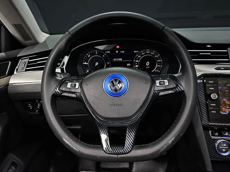VW Arteon 2.0 TDI - САМО 30% АВАНС, снимка 12 - Автомобили и джипове - 55895285