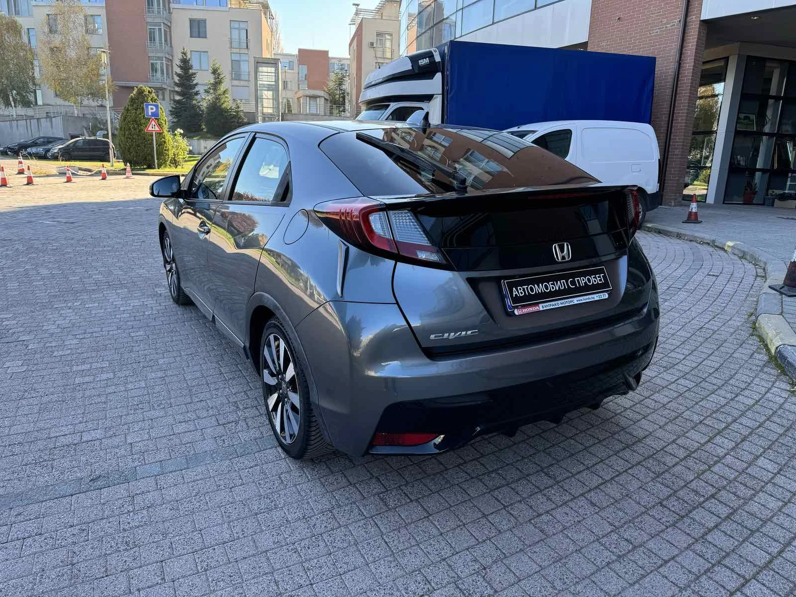 Honda Civic 1.8 i-VTEC Elegance - изображение 7