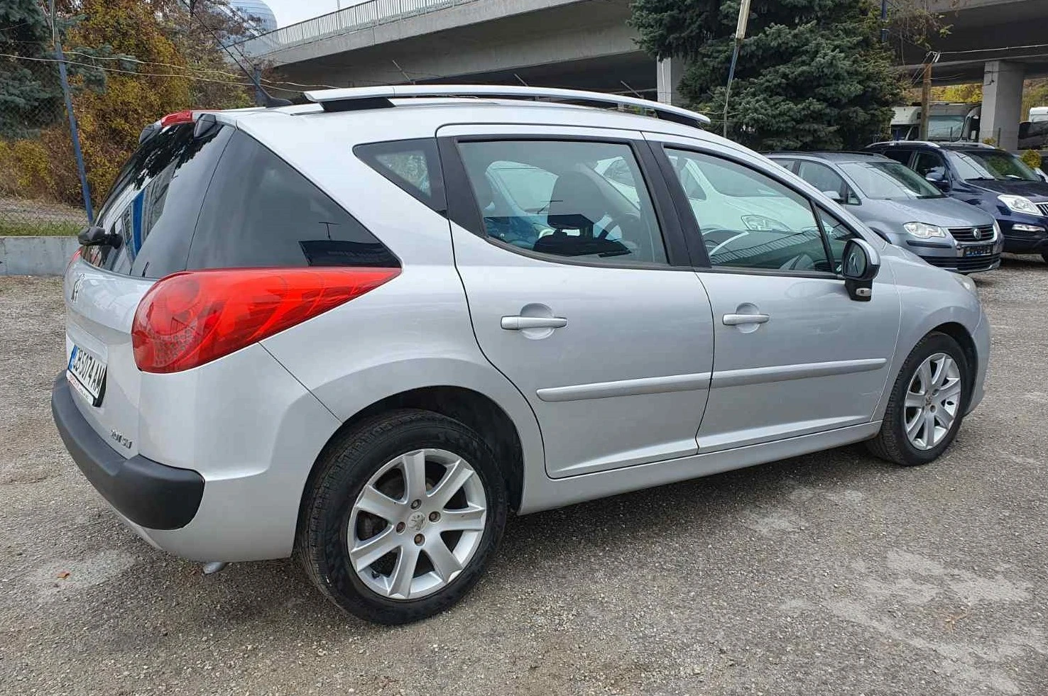 Peugeot 207 1.6i/120kc/Aвтоматик/Панорама/Вс.платено - изображение 4