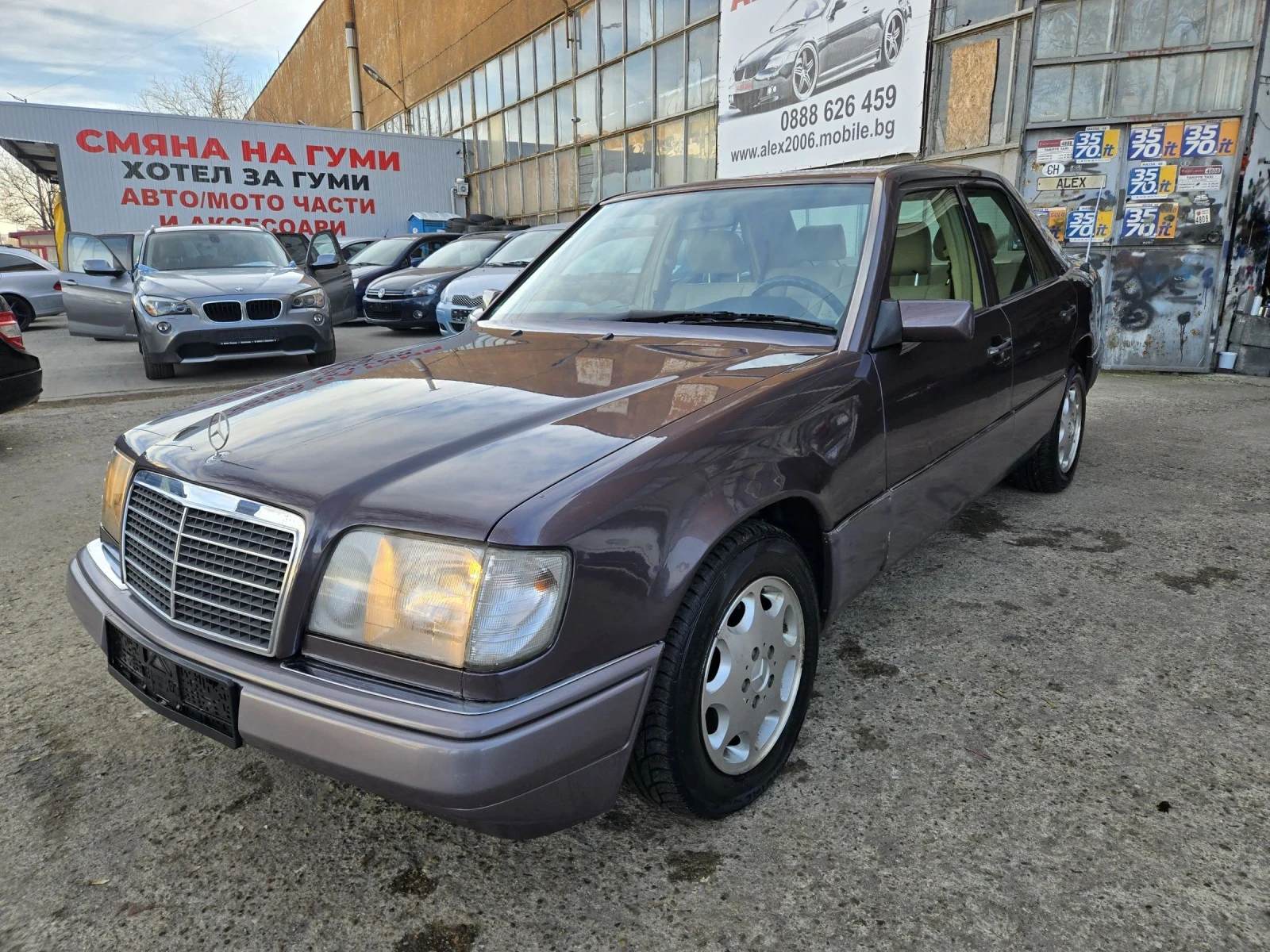 Mercedes-Benz E 220 E220 бензин 150 коня - [1] 