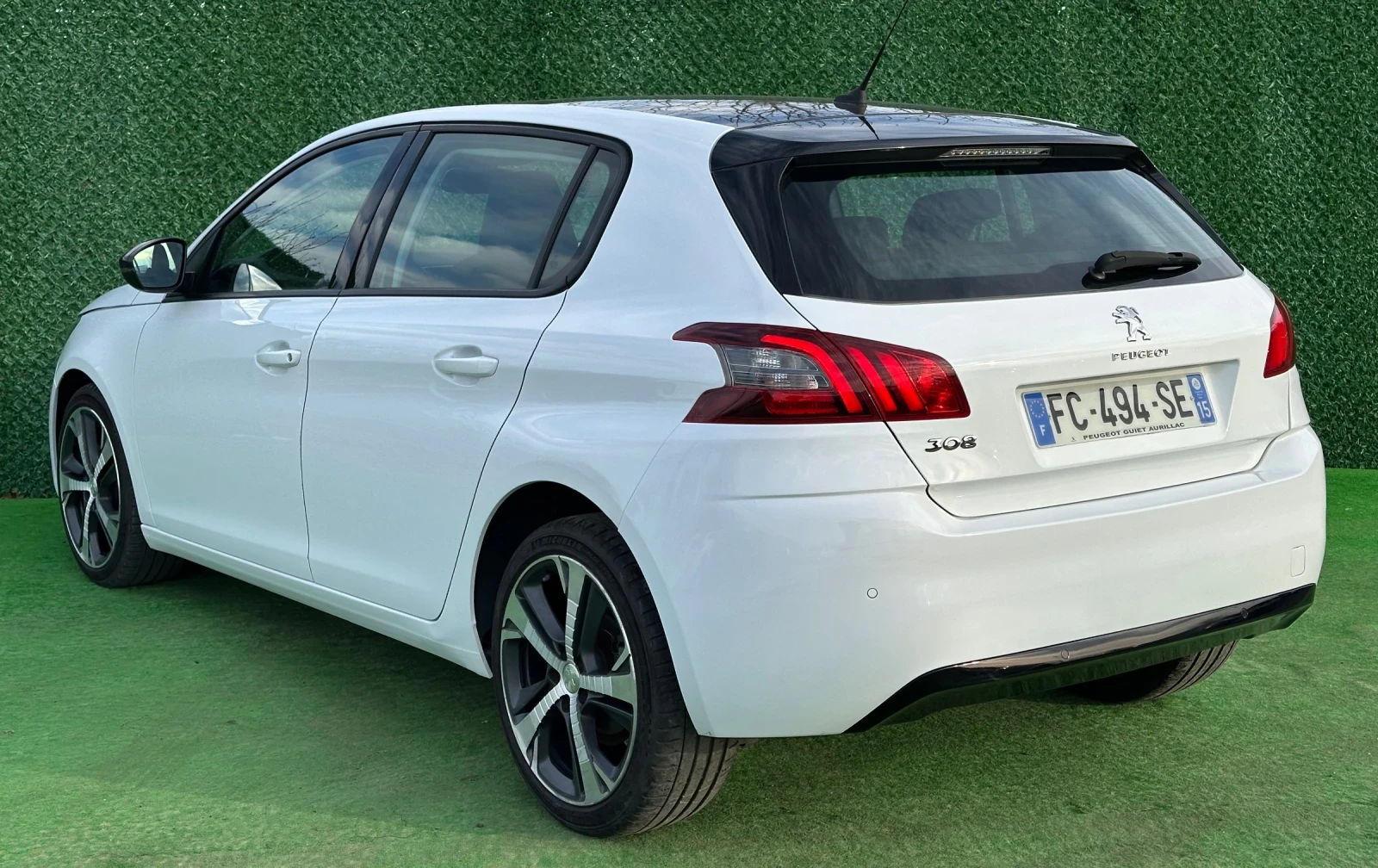 Peugeot 308 1.5HDI 102ks - изображение 7