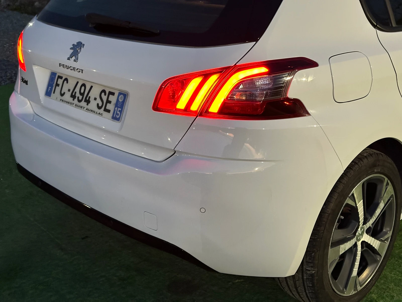 Peugeot 308 1.5HDI 102ks - изображение 10