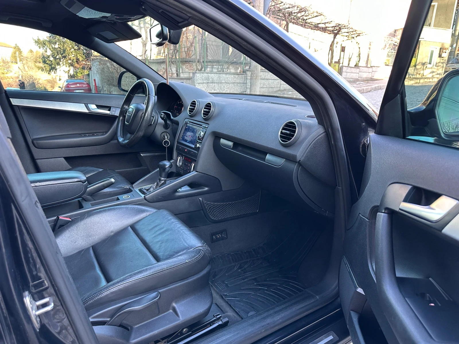 Audi A3 2.0TDi DSG BOSSE PANORAMA | Mobile.bg � ����������� 11