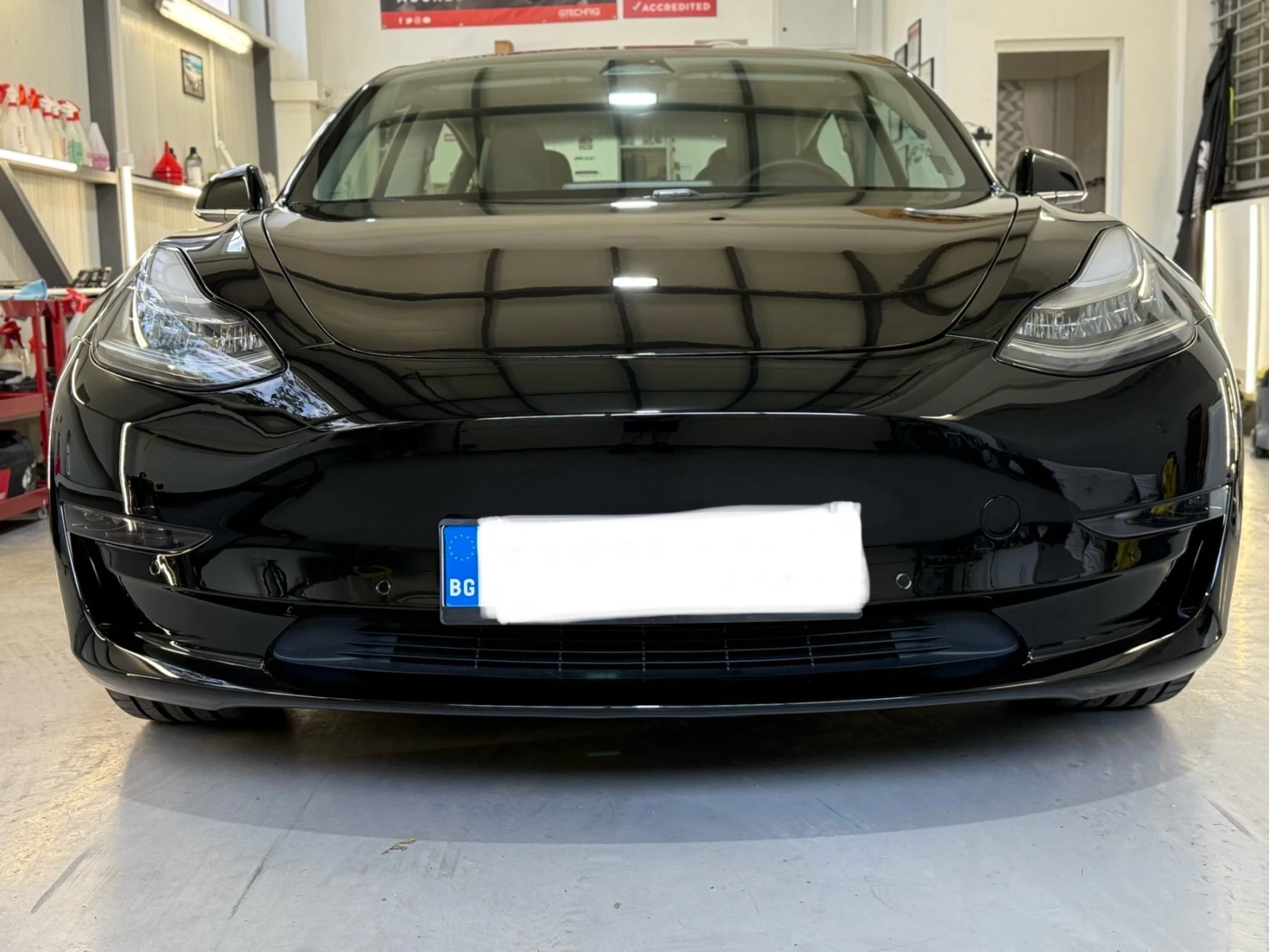 Tesla Model 3 Standart Range Plus - изображение 2