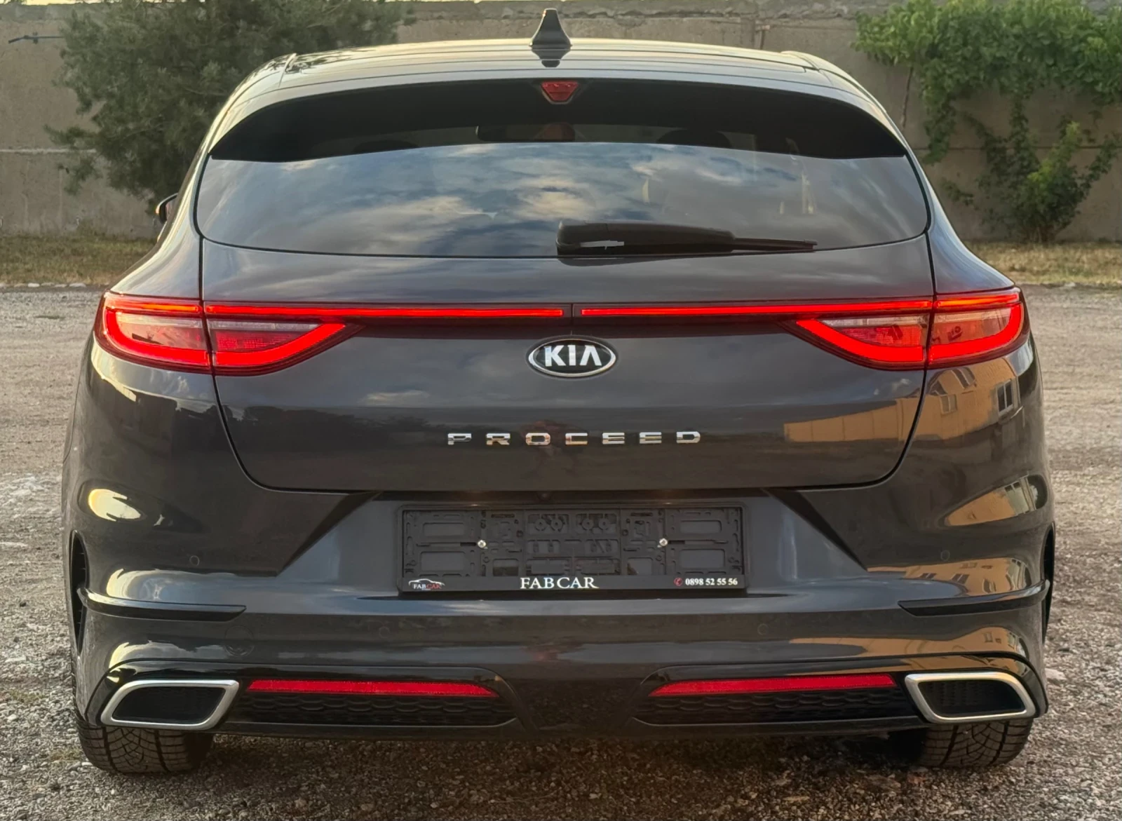 Kia Pro ceed GT Line * Panorama * Нови гуми - изображение 3