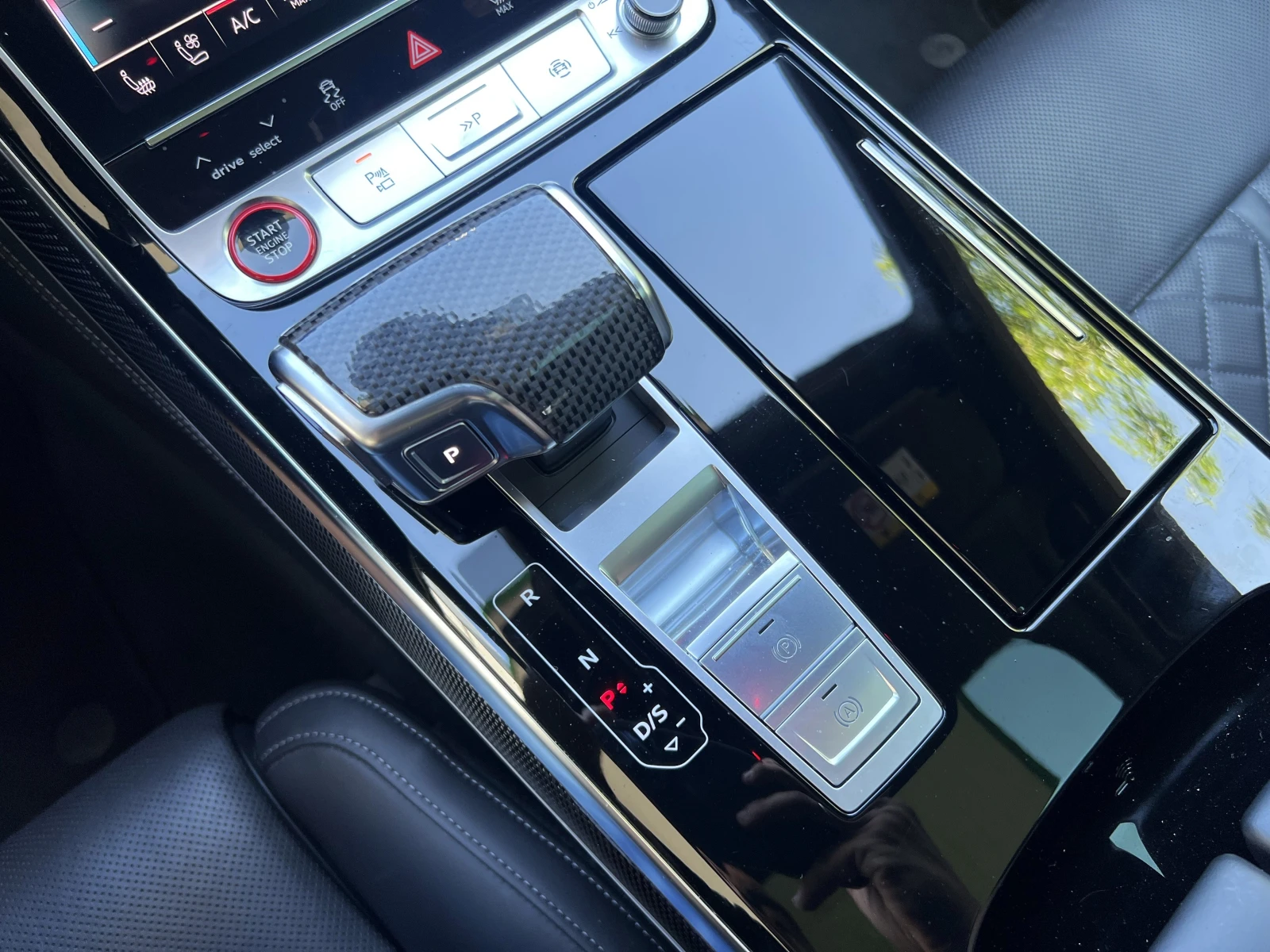 Audi S8 4.0 TFSI/CARBON/B&O/MATRIX/360/HEAD UP/BLACK OPTIC | Mobile.bg   13