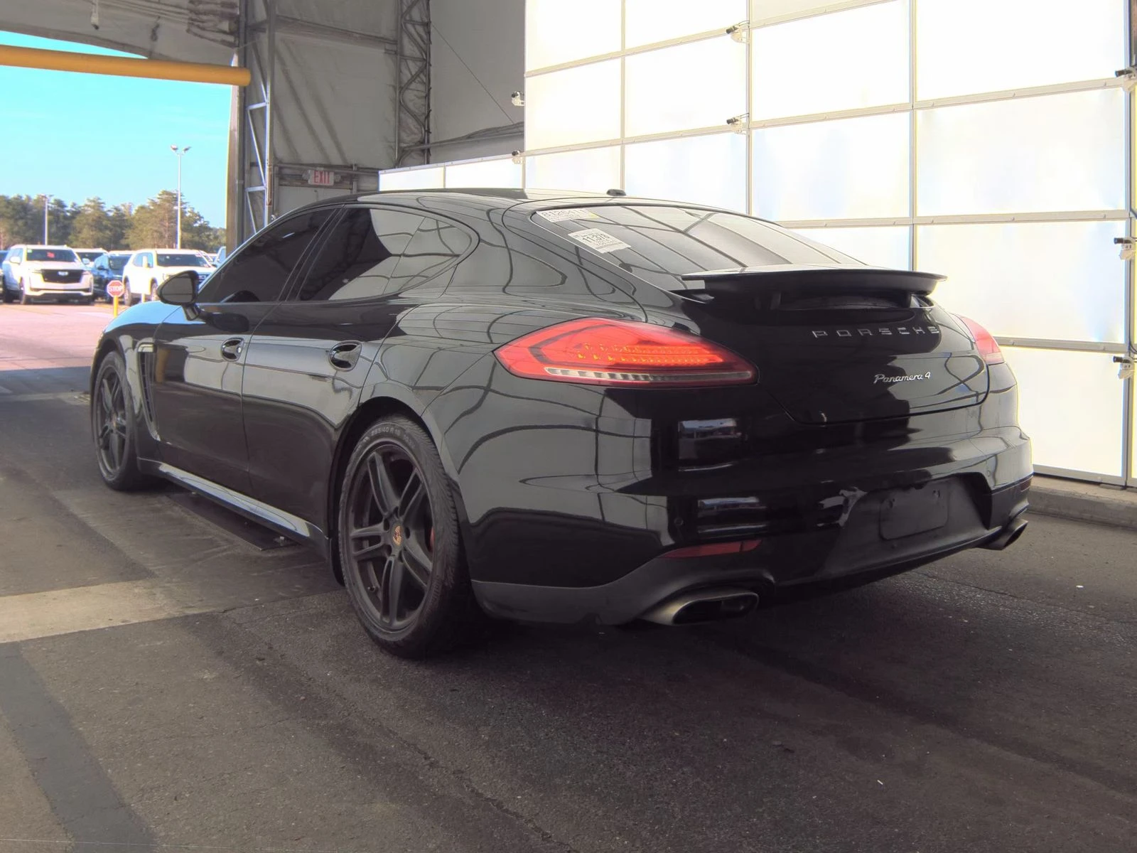 Porsche Panamera 4* BI-XENON* LANE ASSIST* ОБДУХ* ПОДГРЕВ* BOSE* KE - изображение 6