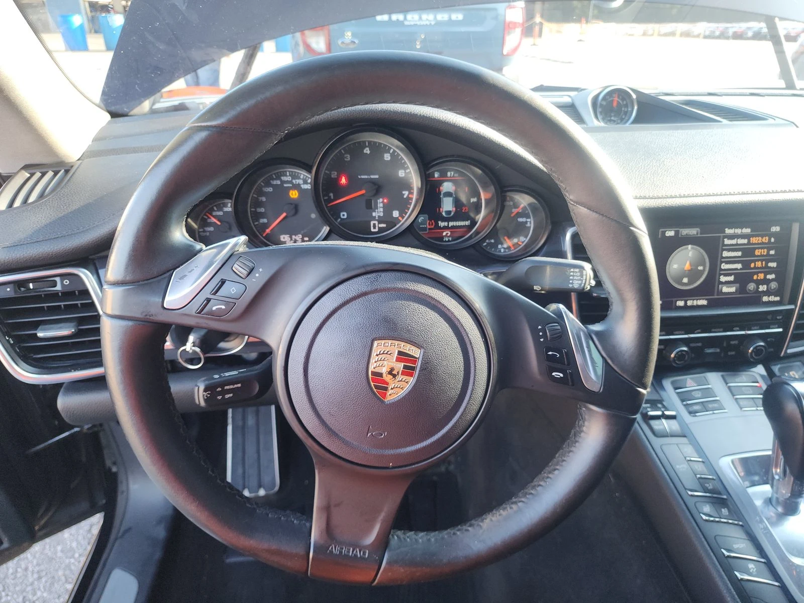 Porsche Panamera 4* BI-XENON* LANE ASSIST* ОБДУХ* ПОДГРЕВ* BOSE* KE - изображение 8