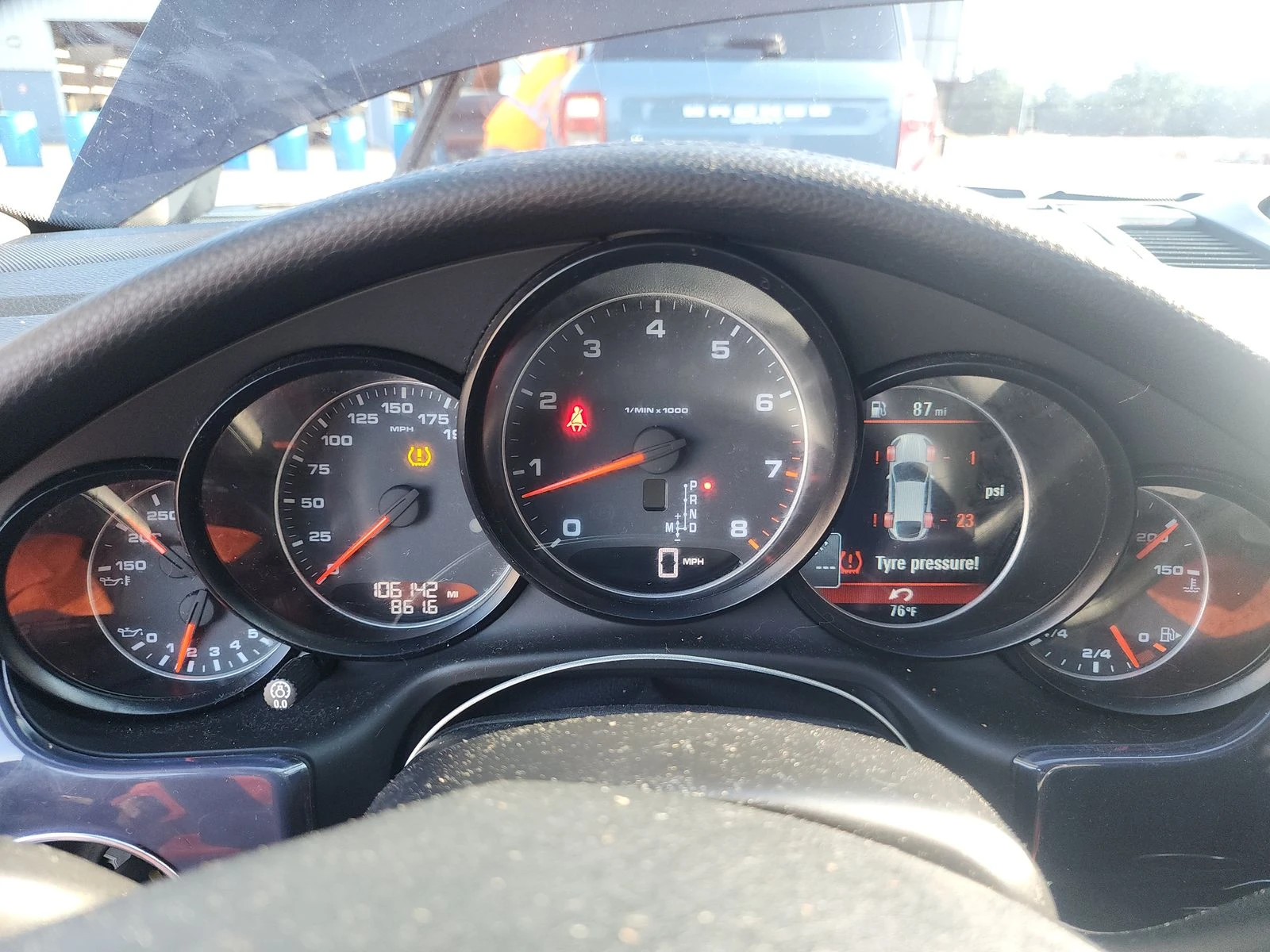 Porsche Panamera 4* BI-XENON* LANE ASSIST* ОБДУХ* ПОДГРЕВ* BOSE* KE - изображение 9