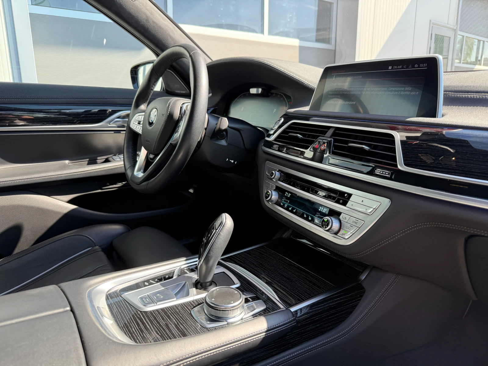 BMW 740 D L Реален Пробег - изображение 10