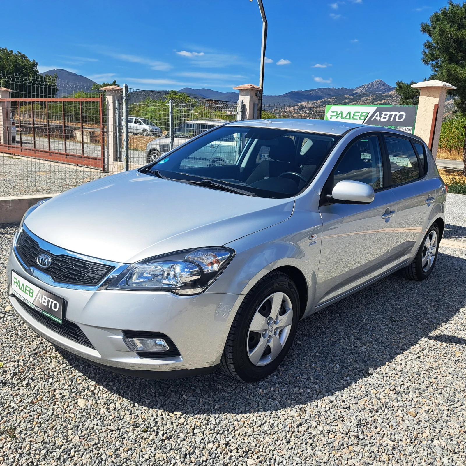 Kia Ceed 1.4i* 90Hp* Евро5* Подгрев* Отлична!*  - изображение 2