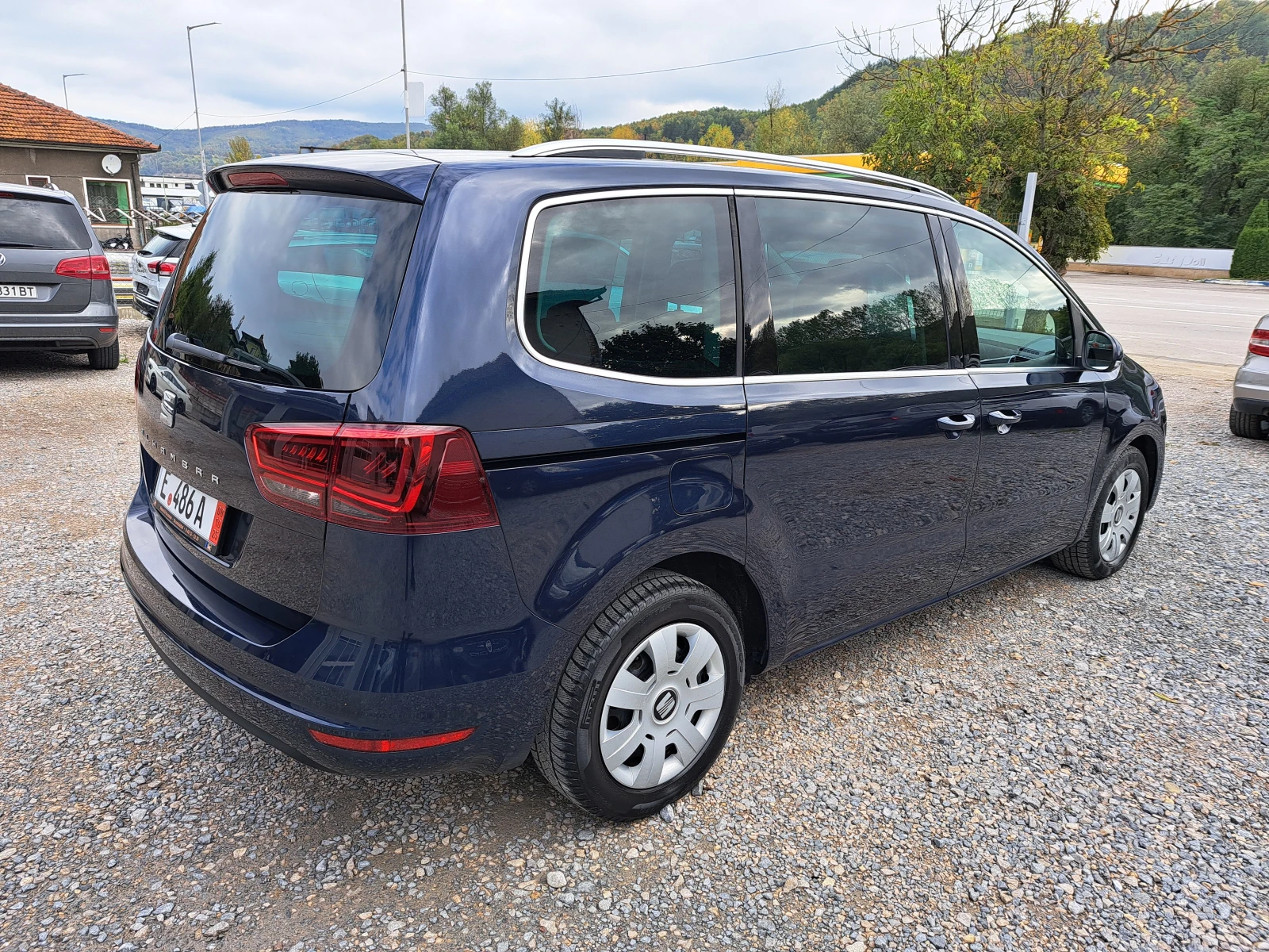 Seat Alhambra 2.0TDI* КОЖА* NAVI* КСЕНОН* ПАНОРАМА* ПАРКТР. - изображение 2