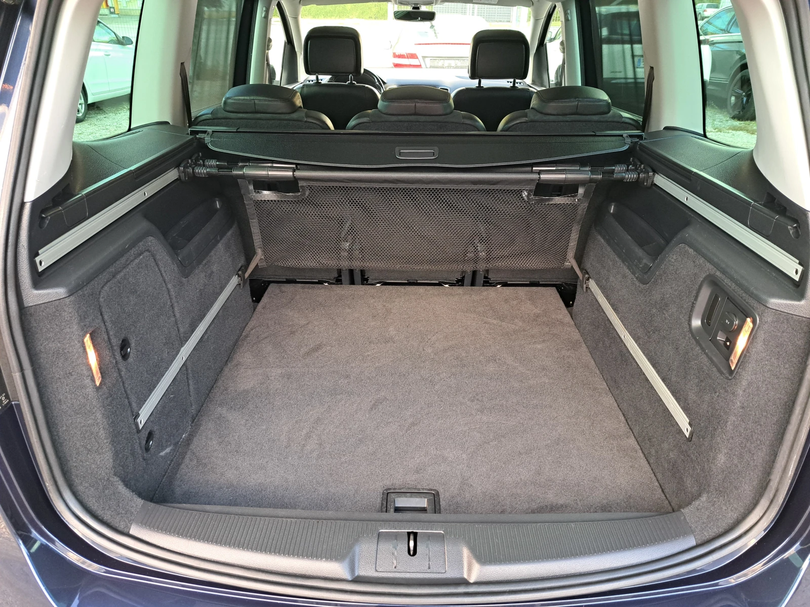 Seat Alhambra 2.0TDI* КОЖА* NAVI* КСЕНОН* ПАНОРАМА* ПАРКТР. - изображение 10