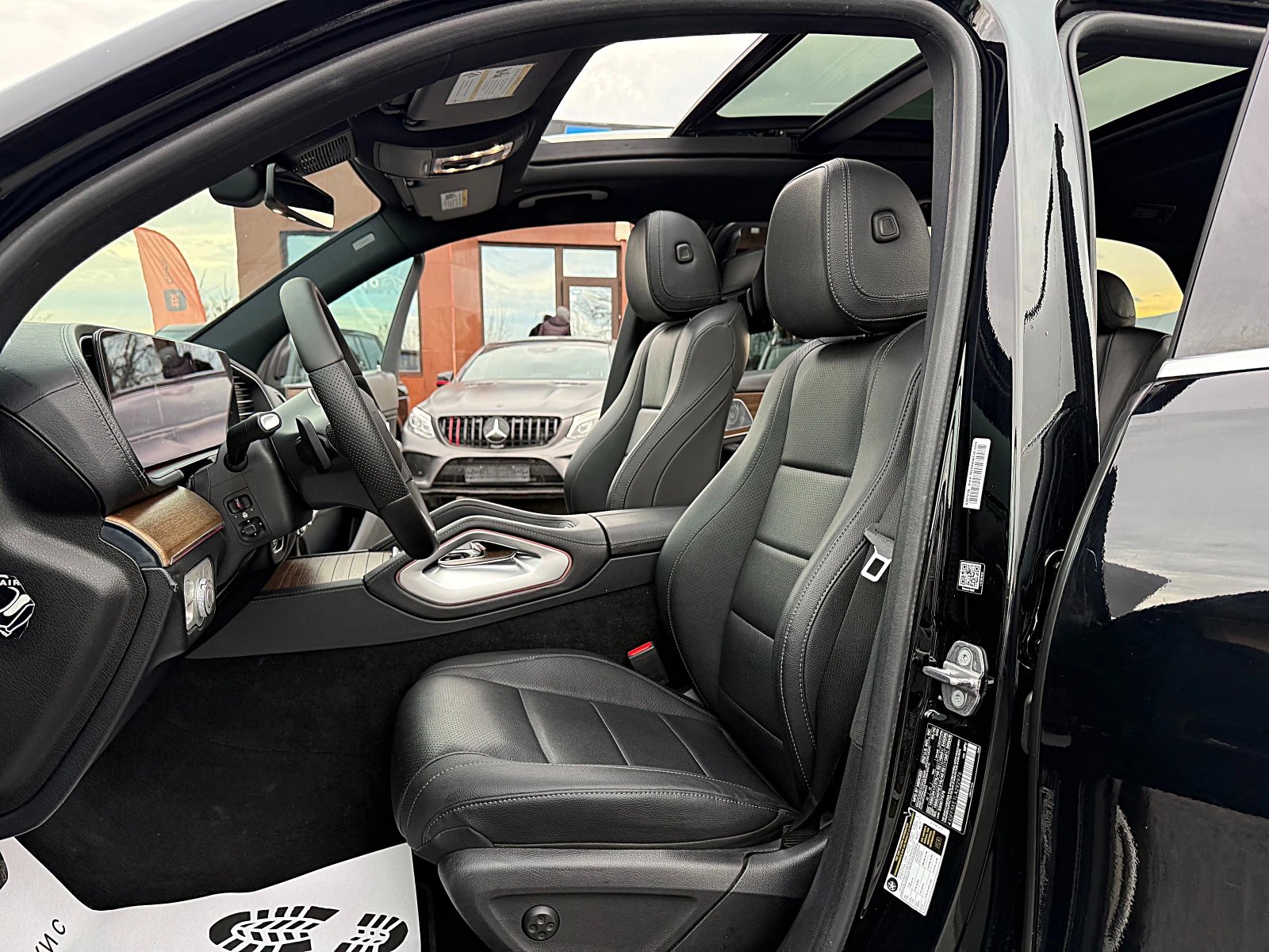 Mercedes-Benz GLS 450 MAYBACH-DISTRONIK-PANORAMA-MONITORI-4x4-ПОДГРЯВАНЕ, снимка 8 - Автомобили и джипове - 52555729