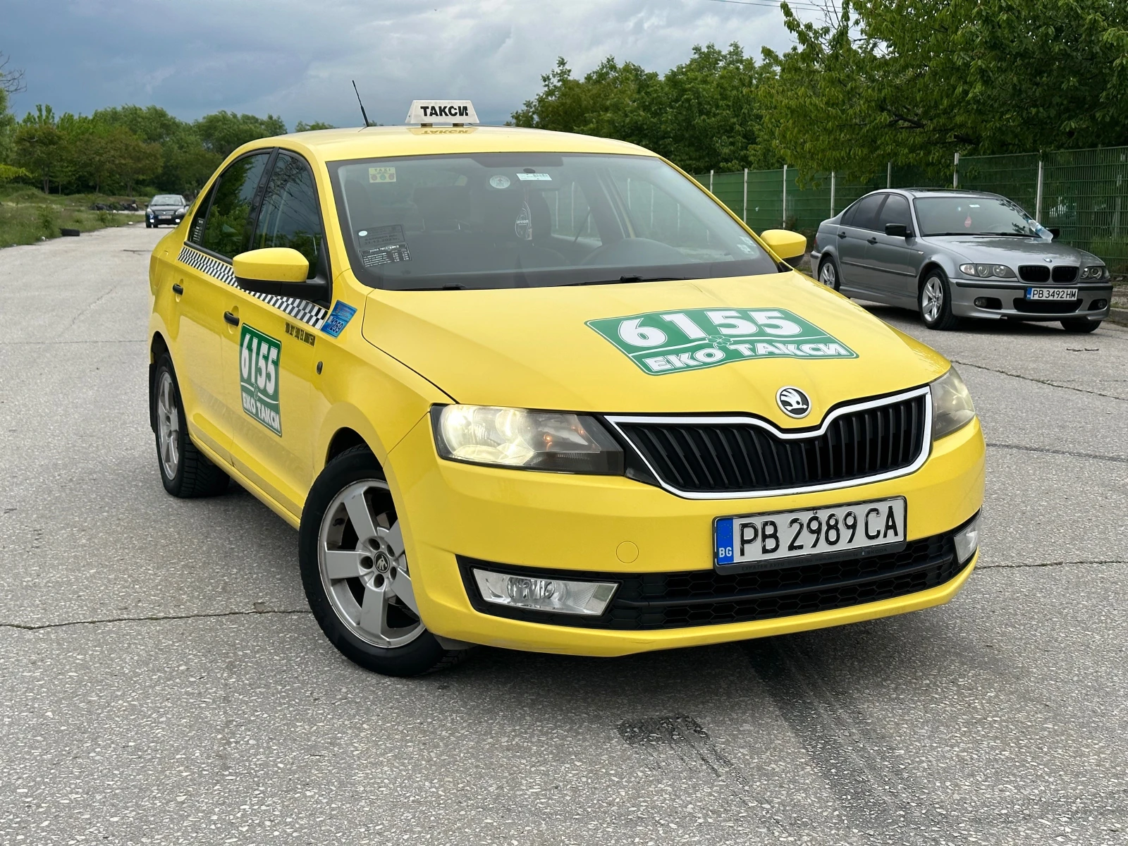 Skoda Rapid 1.2i - изображение 9