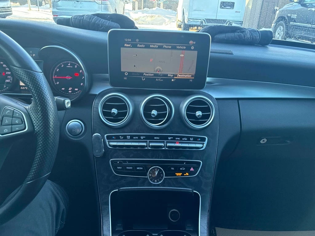 Mercedes-Benz C 300 * CARFAX * БЕЗ ПЪРВОНАЧАЛНА ВНОСКА - изображение 9