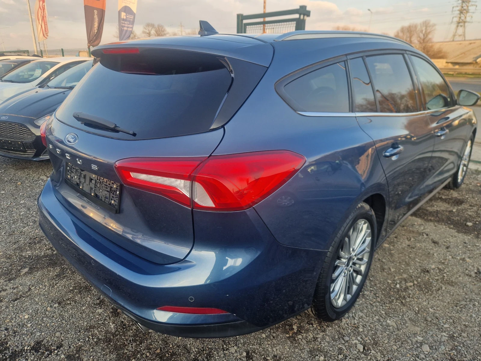 Ford Focus 1.5CDTI 95HP.ITALIA - изображение 7