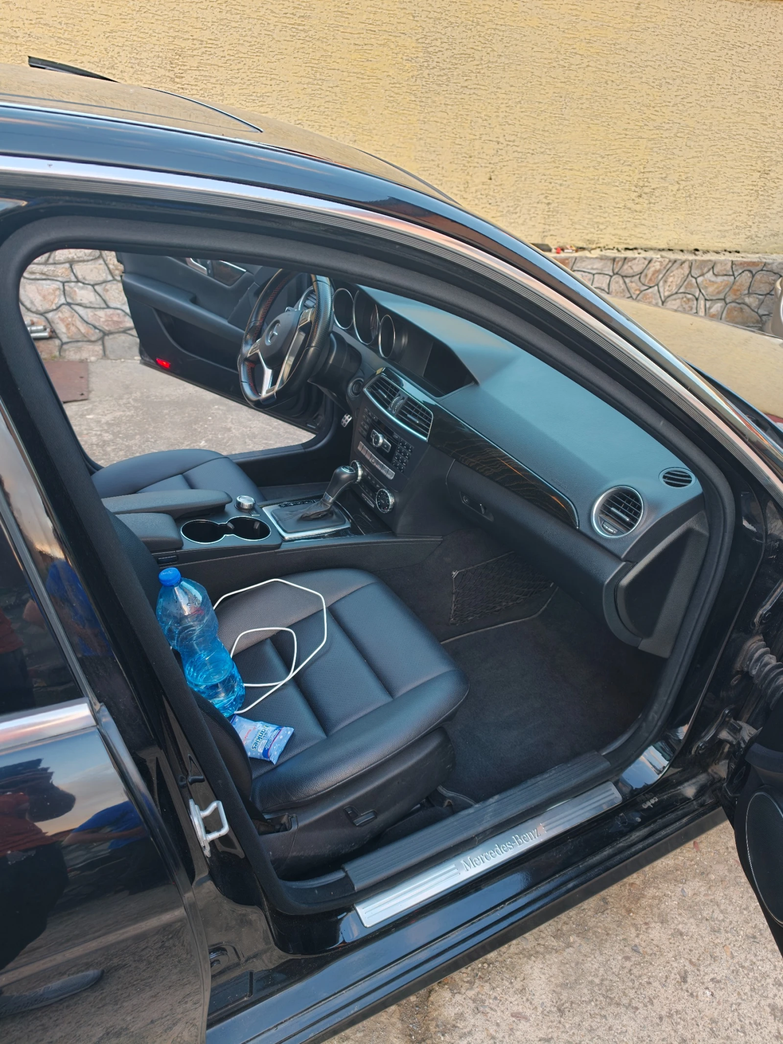 Mercedes-Benz C 300 AMG 4MATIC M276 252к.с., снимка 8 - Автомобили и джипове - 54693291