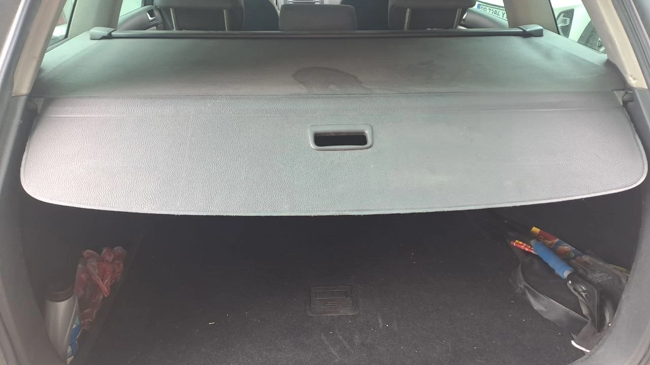 VW Golf Комби, снимка 10 - Автомобили и джипове - 54973671