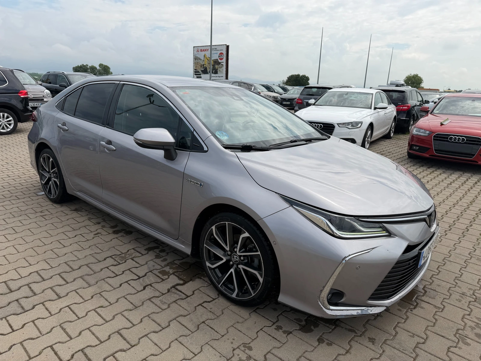 Toyota Corolla 1.2HYBRID AVTOMAT/NAVI/KOJA/KAMERA EURO 6, снимка 4 - Автомобили и джипове - 55030300