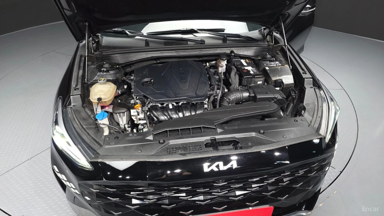 Kia K8 SIGNATURE/DIGITAL/360CAMERA/DRIVE-ASSISTS, снимка 17 - Автомобили и джипове - 55446879