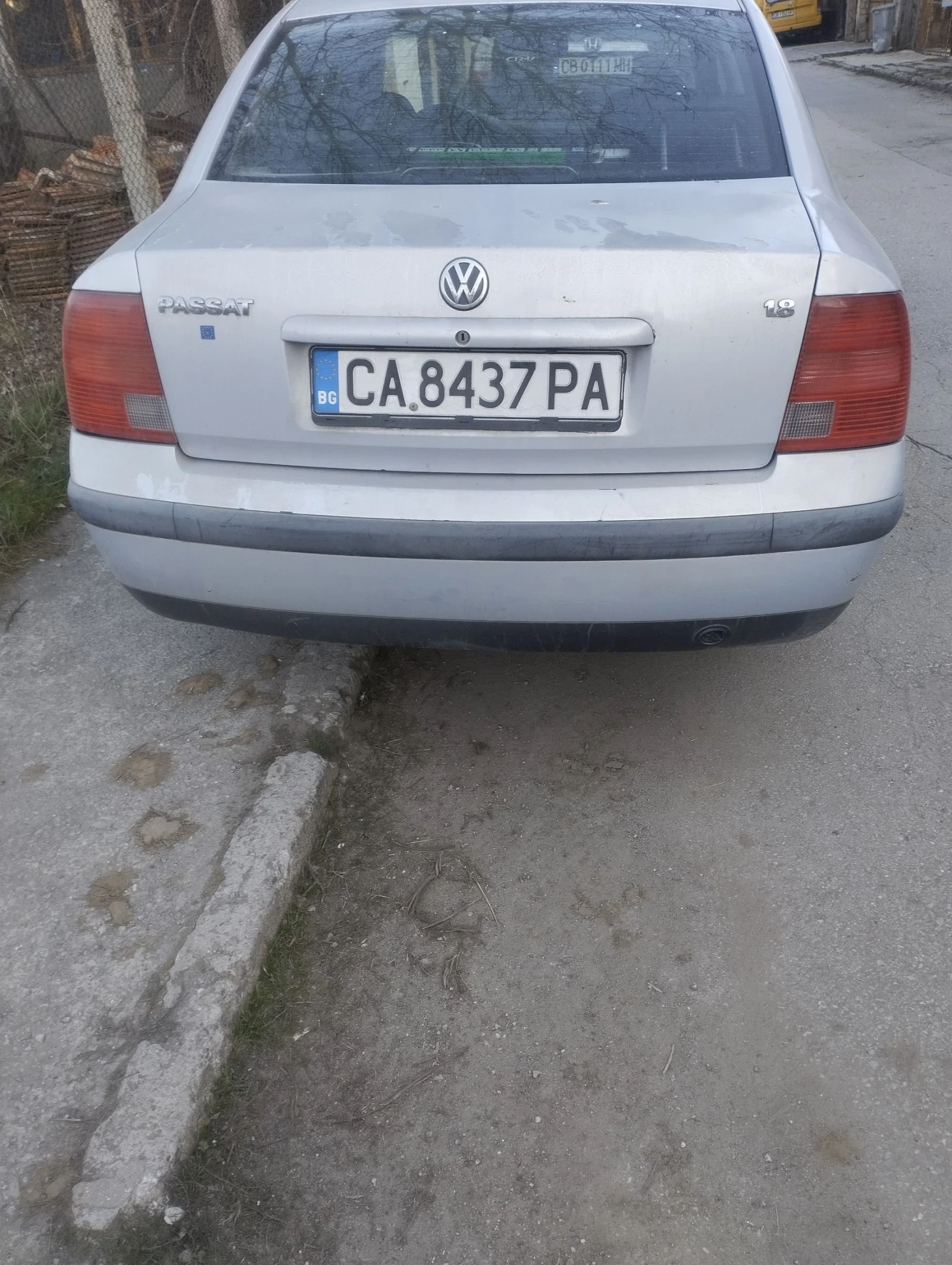 VW Passat, снимка 4 - Автомобили и джипове - 55580725