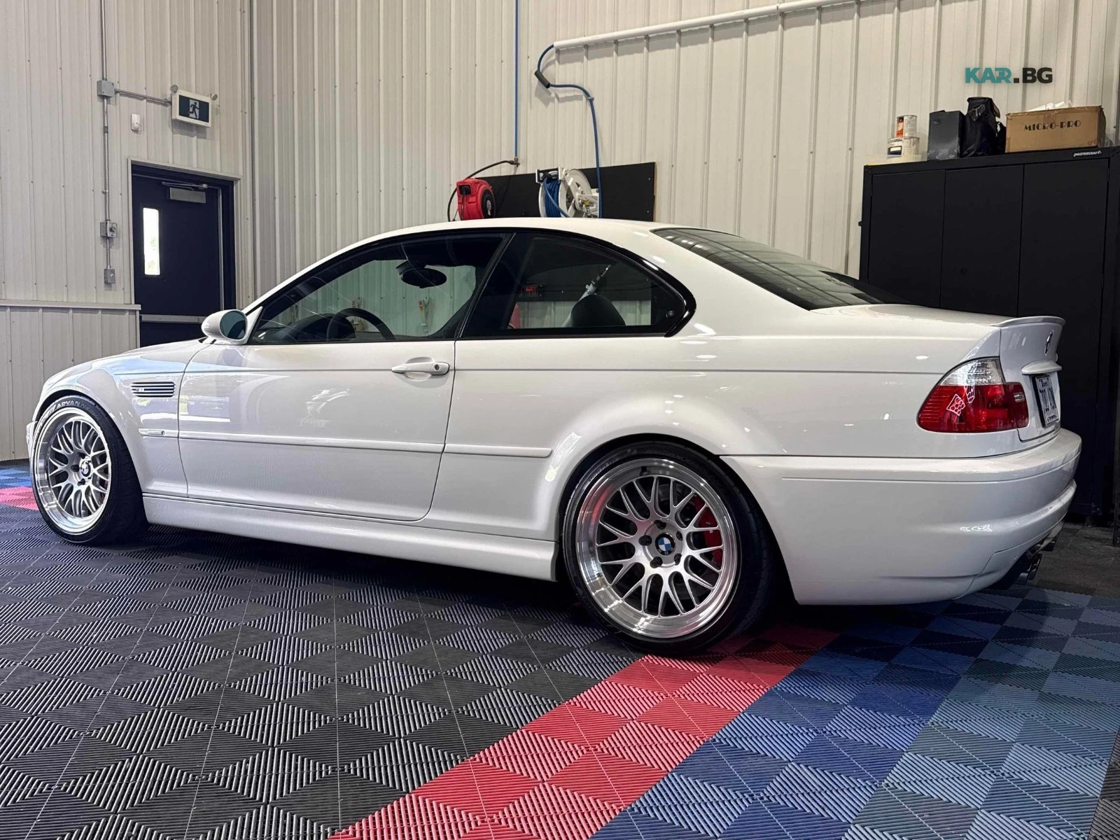 BMW M3 УНИКАЛНА Автокредит Цена до България, снимка 4 - Автомобили и джипове - 55750051
