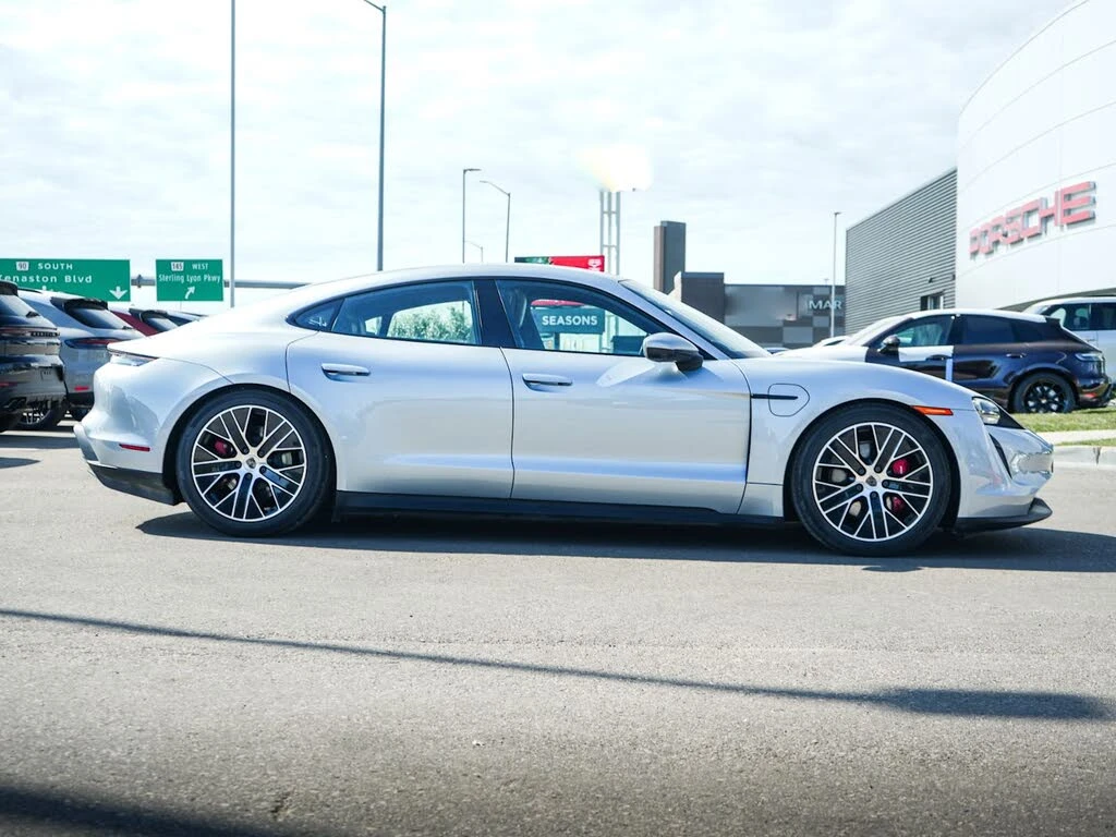 Porsche Taycan 4S/ЛИЗИНГ/, снимка 4 - Автомобили и джипове - 56295220