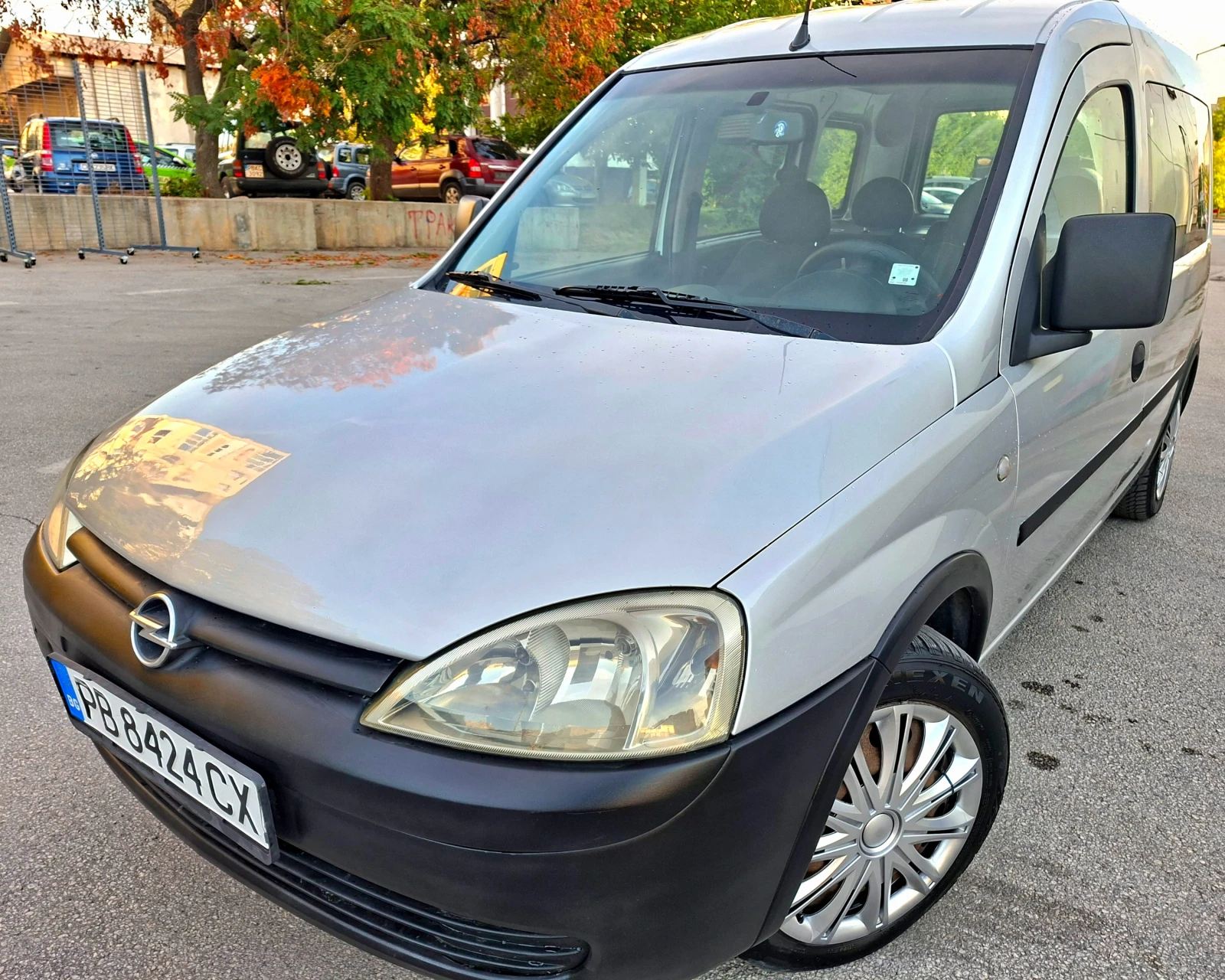 Opel Combo 1.6 EcoFlex 6+ 1 Клима!!!, снимка 9 - Автомобили и джипове - 56416363