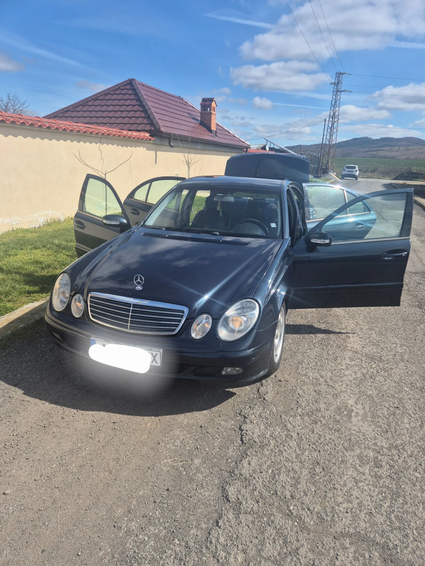 Mercedes-Benz E 220