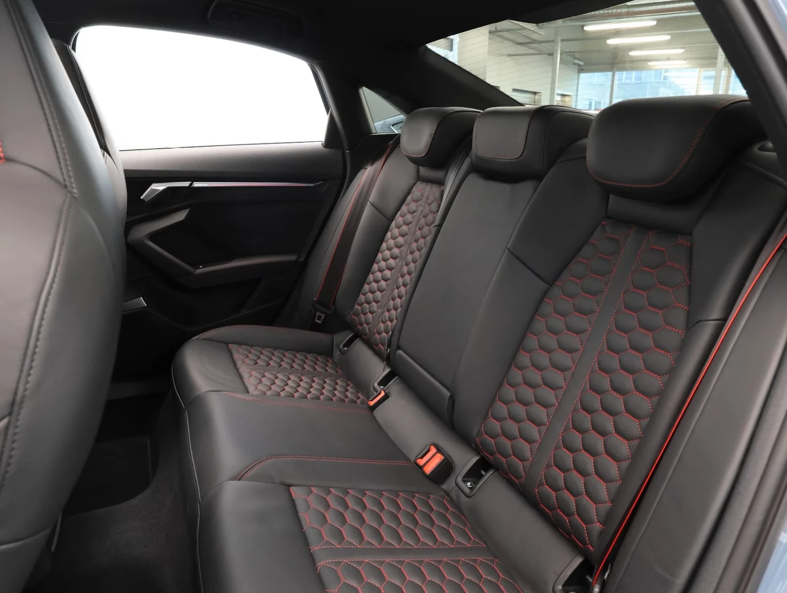 Audi Rs3, снимка 11 - Автомобили и джипове - 56484679