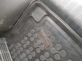 Kia Niro Vision + - 90 000 км, снимка 11