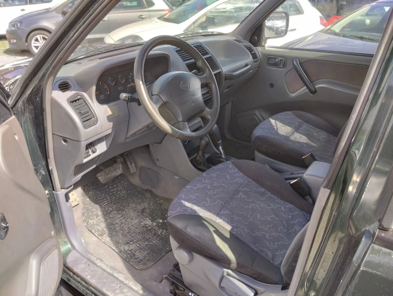 Nissan Terrano 2.7 Disel , снимка 7 - Автомобили и джипове - 46472426