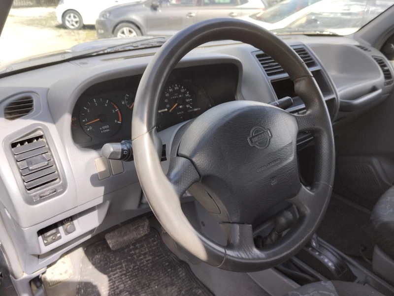 Nissan Terrano 2.7 Disel , снимка 10 - Автомобили и джипове - 46472426