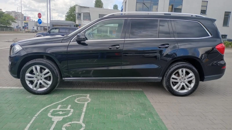 Mercedes-Benz GL 350, снимка 2 - Автомобили и джипове - 45876176